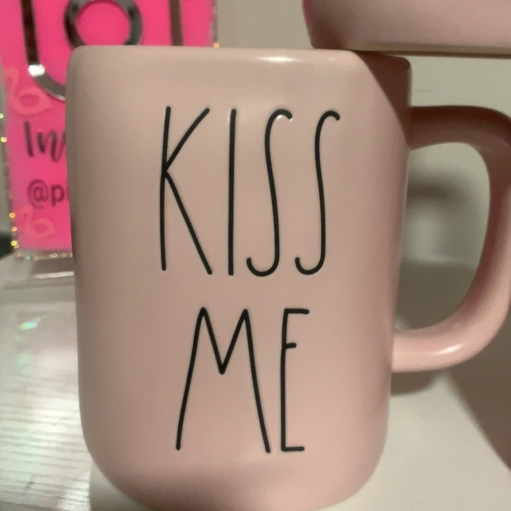 RAE DUNN VALENTINE’S DAY MUGs
